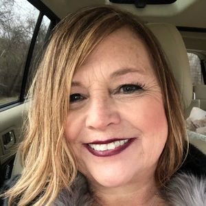 Meet your Posher, Colleen